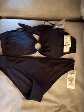 Vince Camuto Black Textured Ring-Front Bikini Set